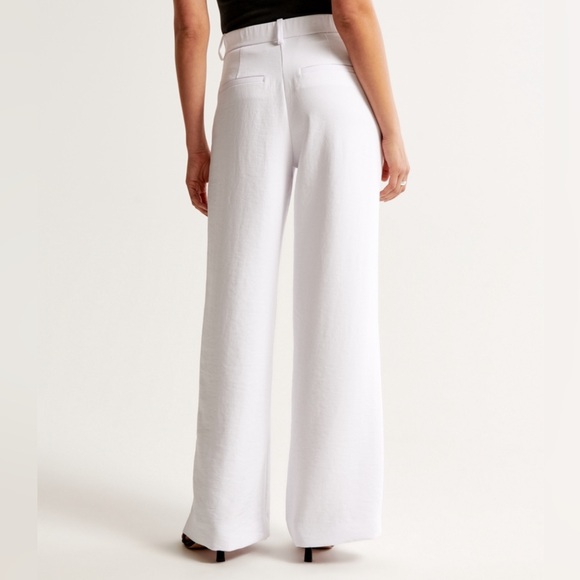 NWT A&F CURVE LOVE white crepe pants - Picture 3 of 4